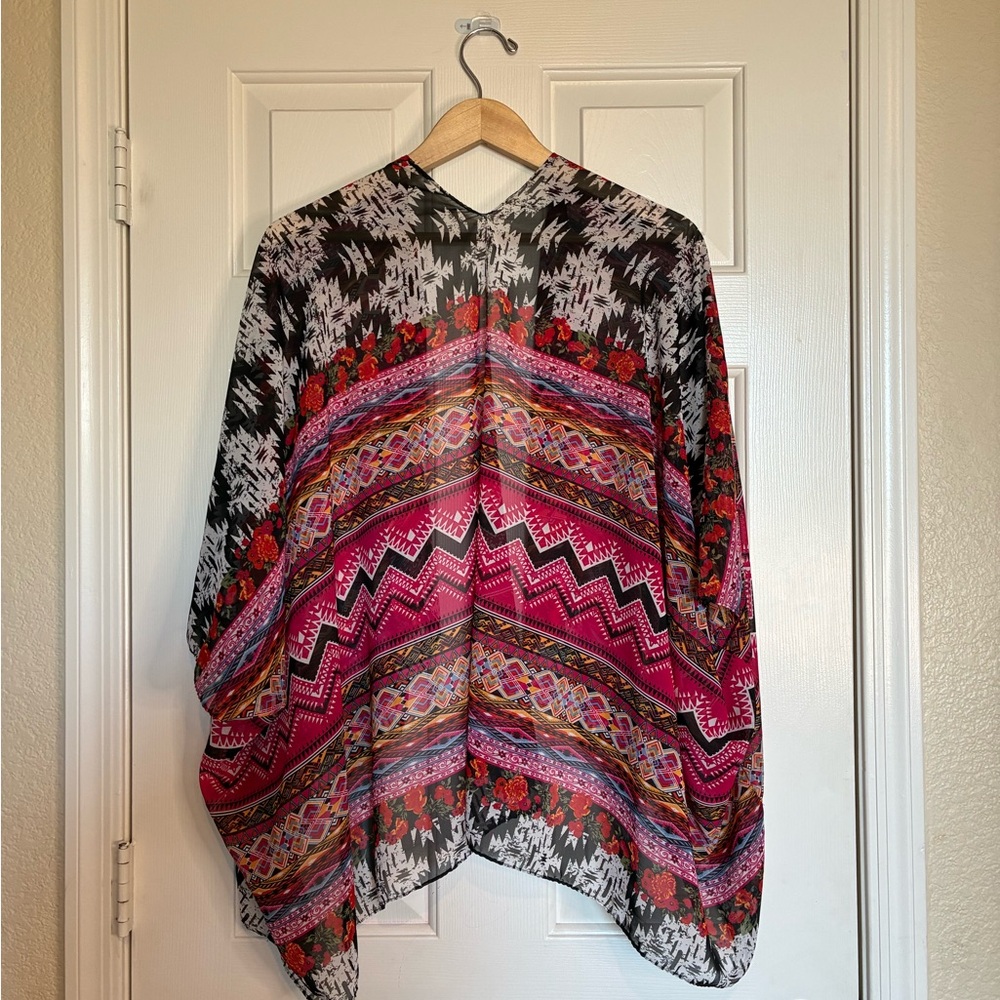 Bohemian Women's Kimono - Pink and Black - Picture 4 of 6